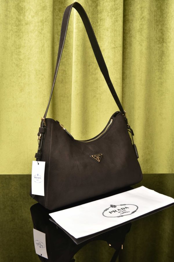 Aimee Medium Suede
