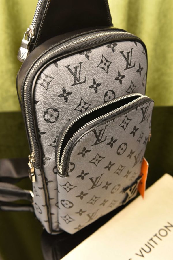 Avenue Slingbag - Image 4
