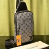 Avenue Slingbag