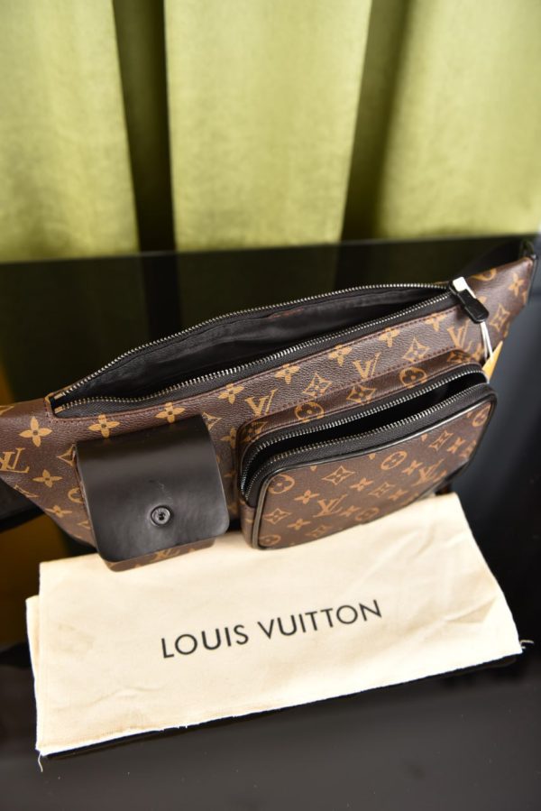Christopher Bumbag - Image 4