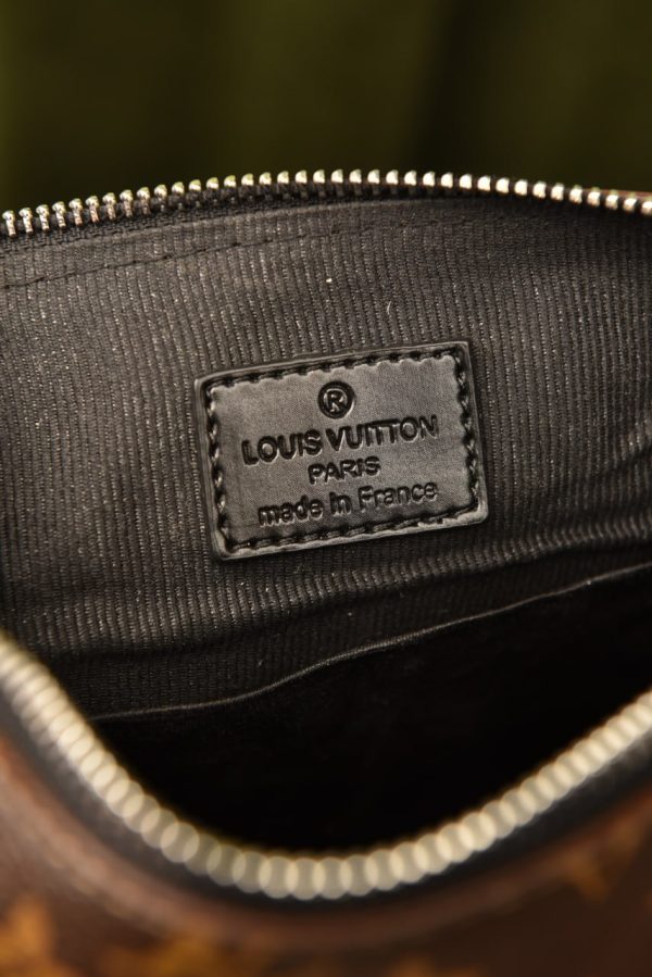 Discovery Messenger - Image 3