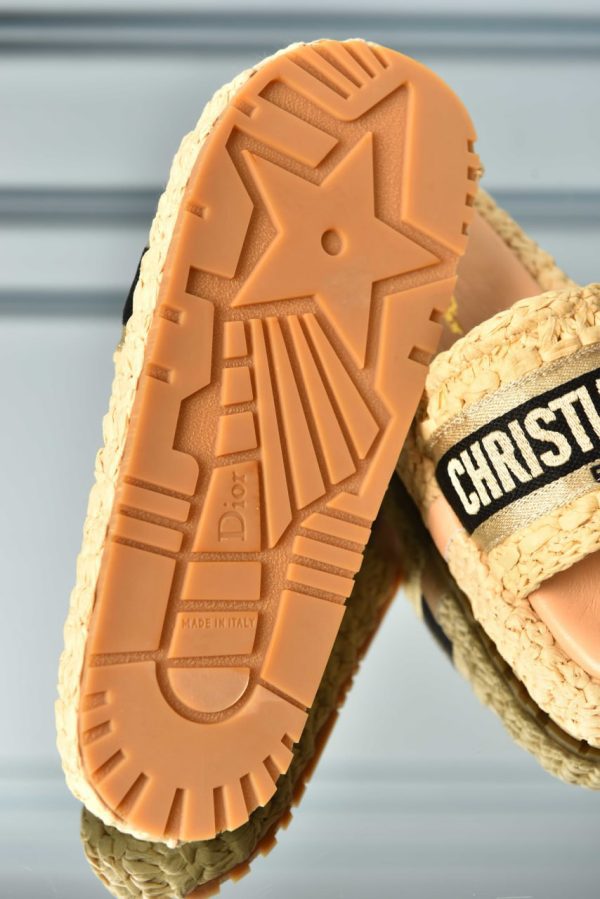 Dway Slide Woven Platform Sandal - Image 3