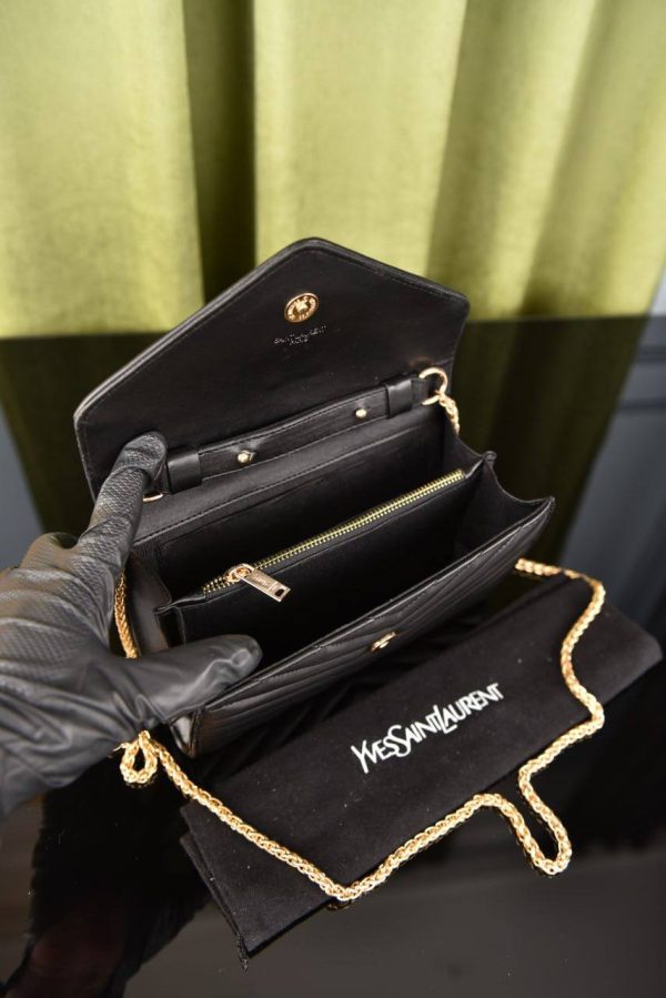 Envelope Chain Wallet - Image 5