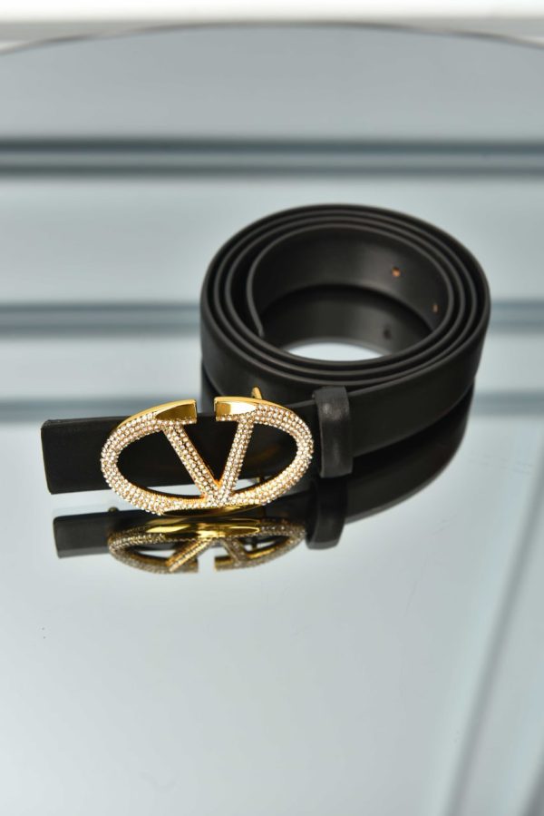 Garavani Vlogo Crystal Buckle Leather Belt