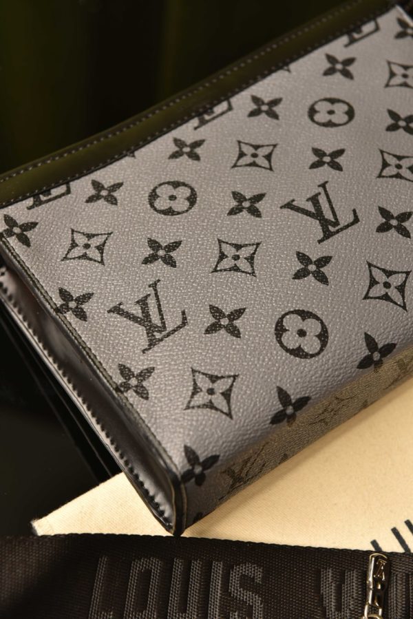 Gaston Wearable - Image 2