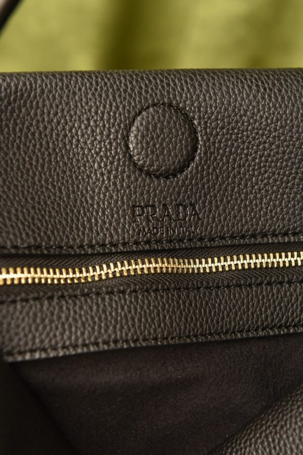 Large Leather - Image 5
