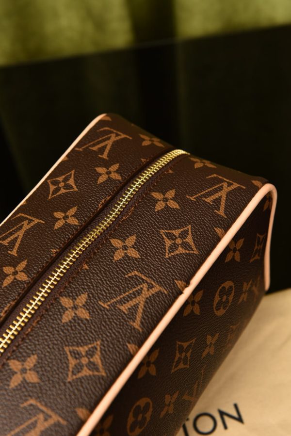 Locker Dopp Kit Bag - Image 6