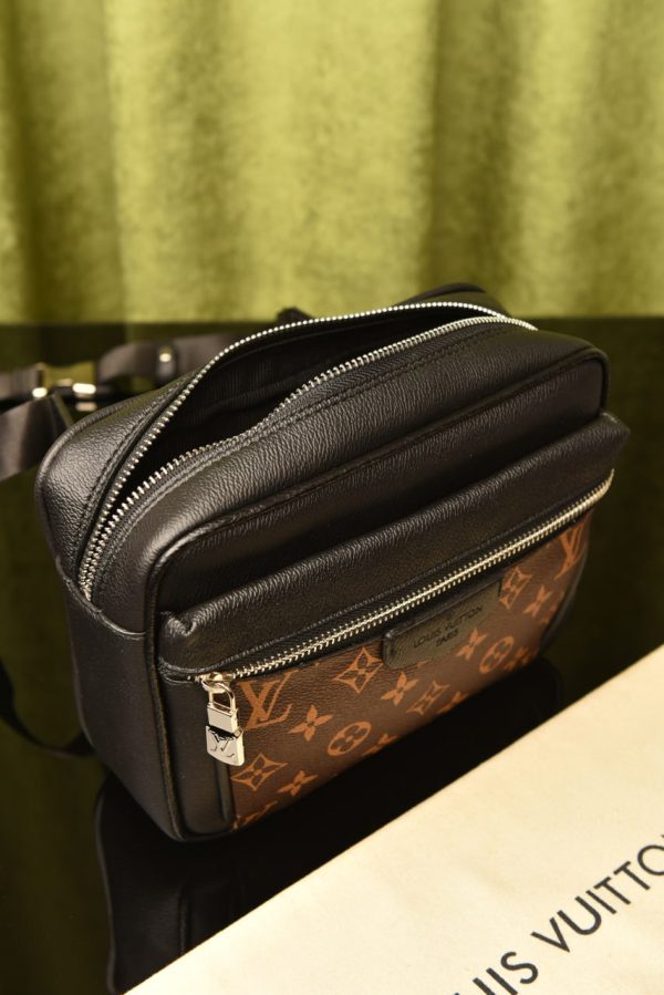 Outdoor Bumbag - Image 4