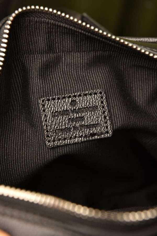 Outdoor Bumbag - Image 3