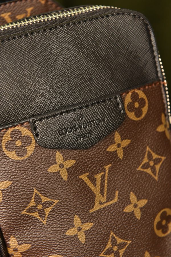 Outdoor Slingbag - Image 2