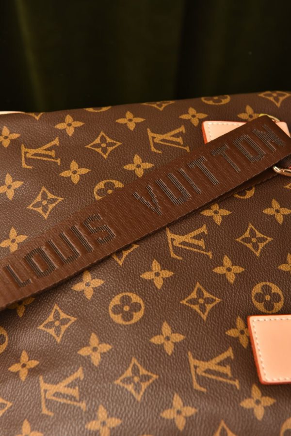 Pochette Bosphore Messenger Bag - Image 5