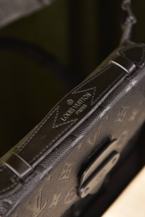 S Lock Sling Bag - Image 3