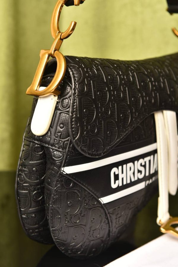 Saddle - Image 5