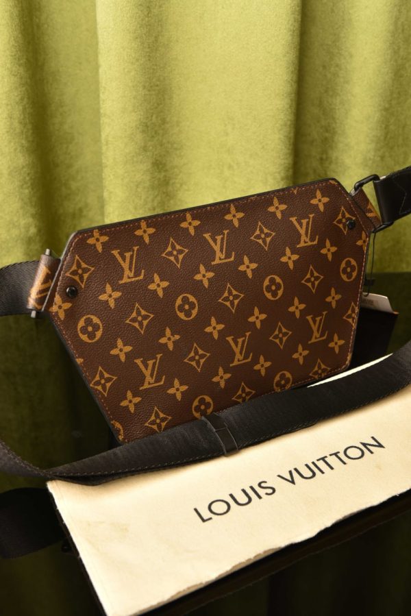 Slingbag - Image 2