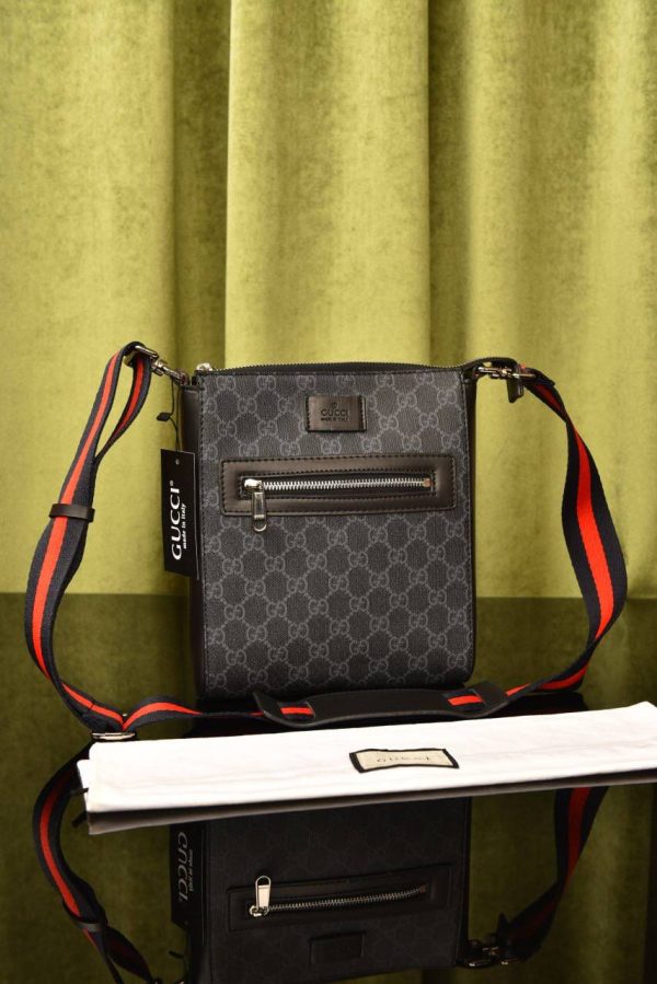 Small Messenger Bag